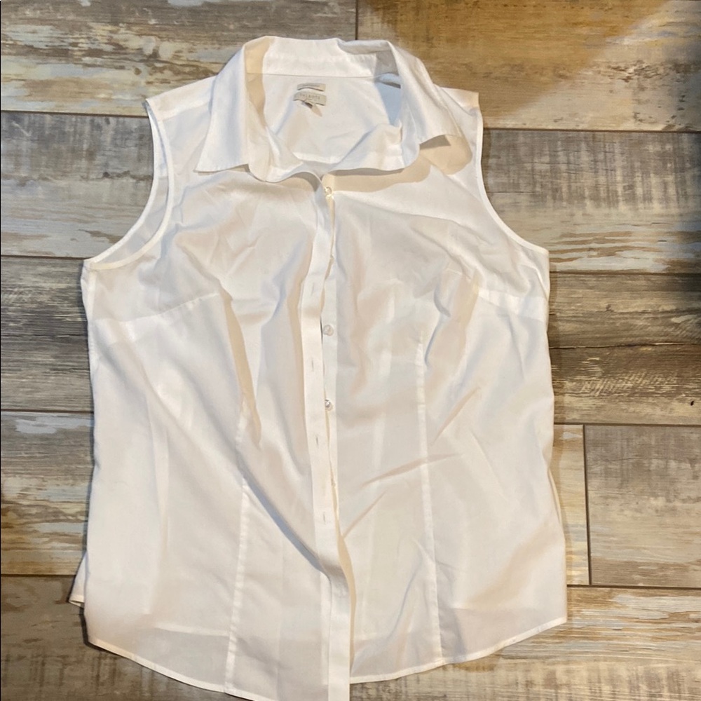 Talbots Cream Sleeveless Button Down Shirt